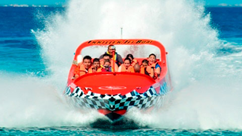 Cozumel jet boat competition