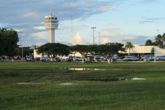 Cozumel airport taxi