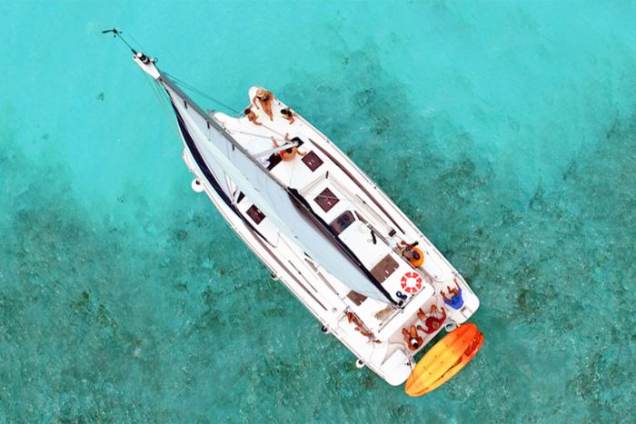 ></center></p><ul><li>Description & Reviews</li><li>Prices & Details</li><li>private tour</li></ul><p>Experience the best the Caribbean Sea has to offer on your own private Cozumel boat charter.</p><p>Suitable for small or large groups, you can sail, motor, snorkel, relax and soak up the sun on the great boats we have available. Captain included!</p><p>Our standard private boat charters are for 4 hours and include snacks, drinks, snorkel gear and guide, for groups of 7 or more people the boats also have a sound system and bathroom onboard. All boats have shade and are powered by sail or motor.</p><p>You can tailor the trip how you wish, but usually we stop for snorkeling at Cozumel's world famous reefs, followed by time to relax, and enjoy the sea and views of the island.</p><p>Work on your tan or sit in the shade sipping a cold drink and enjoying the snacks, the charter is yours to do as you wish.</p><p>Boats available include a 25ft motor boat, 47ft single hull sailboat, 35ft, 44ft and 65ft catamarans and a 35ft trimaran, all ideal for a great time on the turquiose Caribbean Sea. </p><p>Don't miss out on the delights of the Caribbean Sea when you're in Cozumel, take your group on a private boat charter they will never forget!</p><p>Book online now for the lowest rates and we'll accommodate you on the best boat we have available for your group size. Or if you'd like to select your own boat and customize your charter contact us now to confirm prices and availability.</p><p>We also offer Private Snorkel Boat Tours and Cozumel Fishing Charters .</p><h2>Customer Reviews</h2><blockquote>★ ★ ★ ★ ★ 